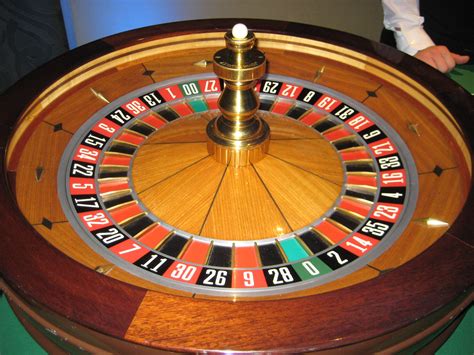 John Huxley Roulette Wheel - fluidbonus