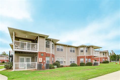 The Oaks Apartments Apartments - Sanford, NC | Apartments.com