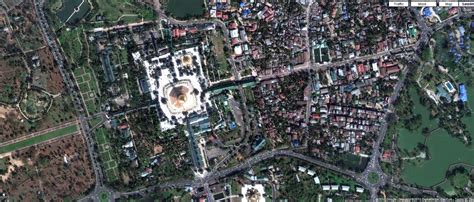 Asisbiz 1 Satelitte map Yangon Shwedagon Pagoda Myanmar 04