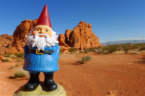 Travelocity Roaming Gnome's Future Will Hinge on Ad Agency Review