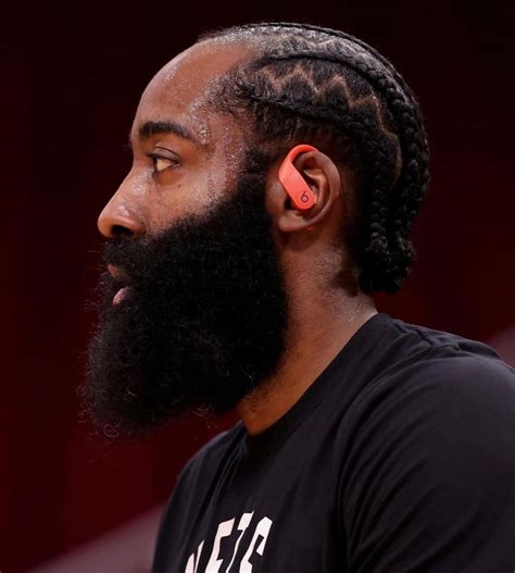 James Harden's Beard: Evolution+Top Styles