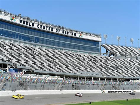 Drivers gear up for Roar Before the Rolex 24 at Daytona | AccessWDUN.com