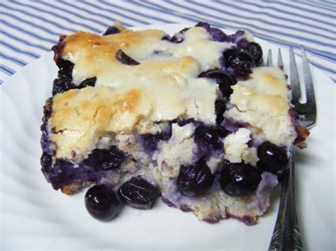 Blueberry Dumpling Cobbler Recipe - Dessert.Genius Kitchen