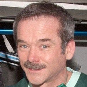 Chris Hadfield - Biography, Family Life and Everything About | Wiki ...