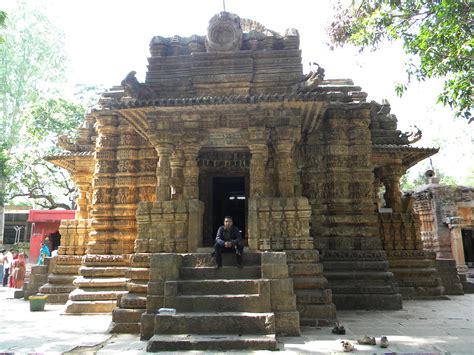 Bhoramdeo_Temple2.JPG (3648×2736) | Stone city, Khajuraho temple, City architecture