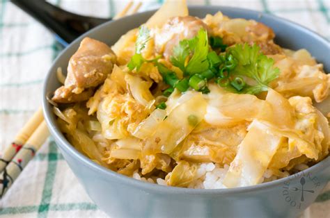 Oyakodon (Chicken and Egg Rice Bowl)