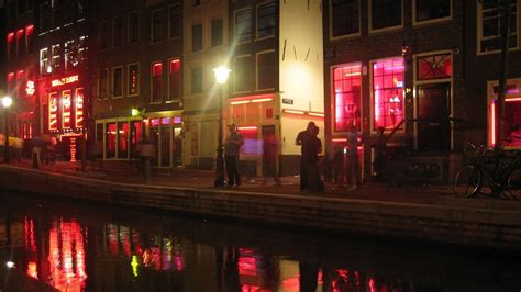 Red Light District Amsterdam | Amsterdam.info (2022)