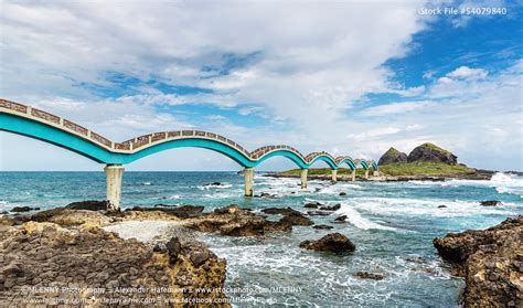 Sansiantai Dragon Bridge Taitung, Taiwan - Mlenny Photography