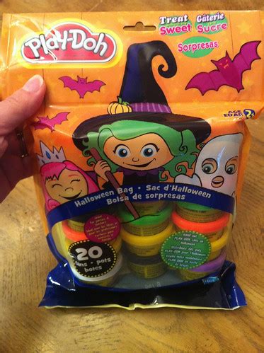 Play-Doh Halloween Bag by Hasbro - Review | Toronto Teacher Mom