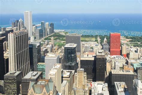 Chicago Skyline View 16666978 Stock Photo at Vecteezy