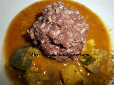 My experiments with food: Ragi mudde - Karnataka special