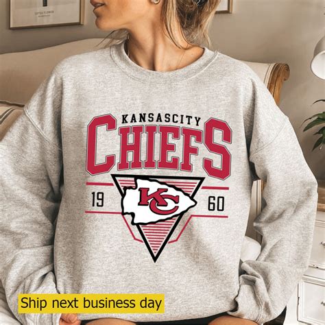 Vintage Kansas City Chiefs Shirt, Chiefs Football Game Day Outfit ...