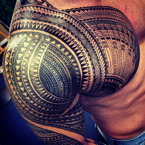 Samoan inspired tatau by Michael Fatutoa @samoan_mike #Samoantattoos ...