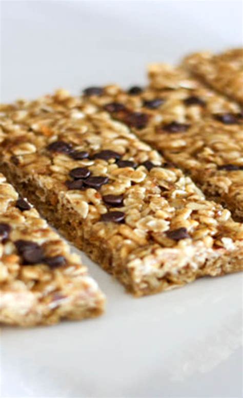 No Bake Homemade Chewy Granola Bars Recipe. Healthy and Easy to make!