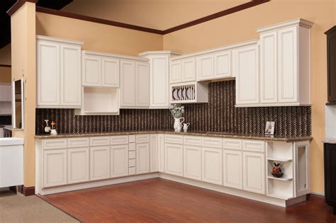 Transitional Kitchen Cabinets - Pre-Assembled & Ready To Assemble (RTA ...