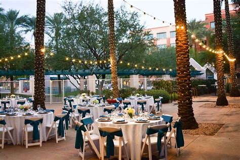 HILTON GARDEN INN SCOTTSDALE OLD TOWN $89 ($̶1̶2̶8̶) - Updated 2022 Prices & Hotel Reviews - AZ