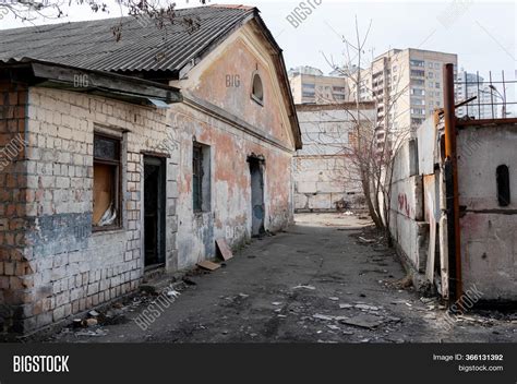 Building Abandoned Image & Photo (Free Trial) | Bigstock