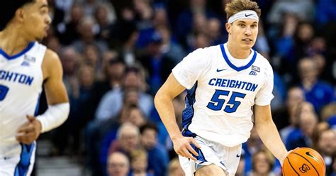 Creighton men's basketball ranked No. 10 in latest AP poll