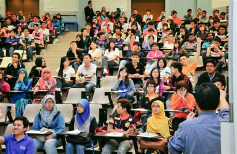 Universiti Tempat Mudah Cari Duit – Innovative University College