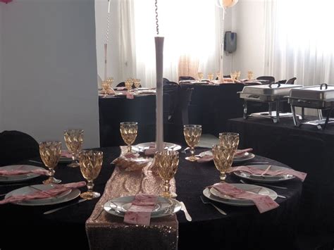 Rose gold runner on black table cloth | Black table, Table decorations, Gold runner