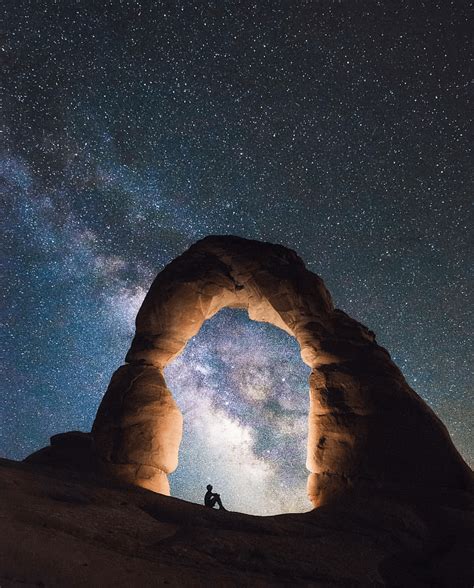 Night sky in Arches National Park, Utah. Photography by Tomas Havel. : r/MostBeautiful