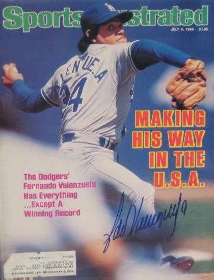 Fernando Valenzuela autographed Sports Illustrated Magazine (Los Angeles Dodgers)