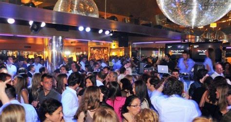 Nightlife in Porto - Bars, Clubs, Dicos and more | Local Porto