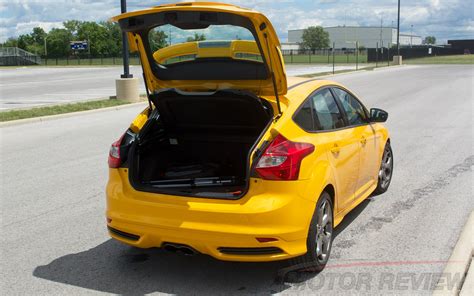 2014 Ford Focus ST Review - Motor Review