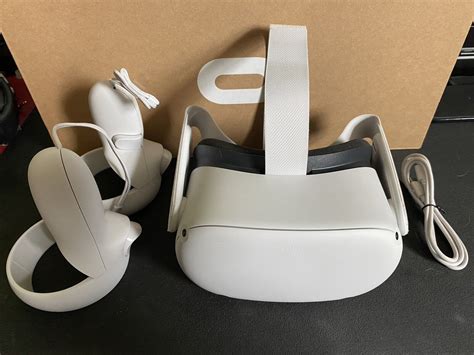 Meta Oculus Quest 2 64GB Standalone VR | Grelly USA