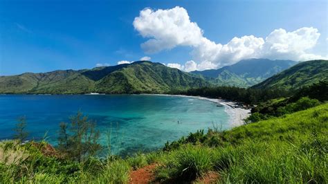 Discovering Nagsasa cove, Zambales, Philippines | Traxplorio