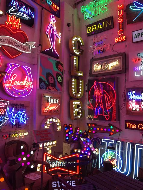 Gods Own Junkyard | Neon signs, Wallpaper iphone neon, Retro wallpaper