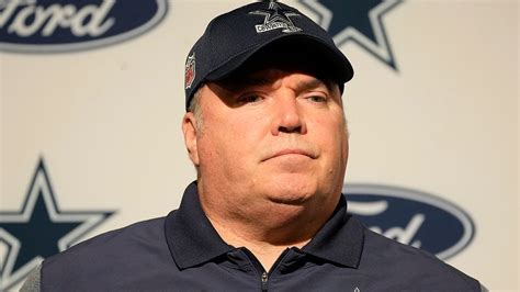 Cowboys keeping Mike McCarthy as head coach for 2024 season: report ...