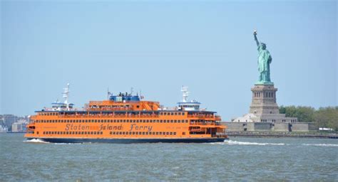 Staten Island Ferry (Statue of Liberty view) – JULIO TAPIA Photography