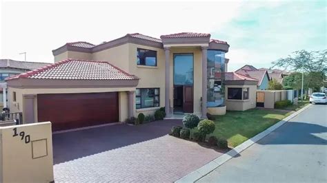 5 Bedroom House for sale in Gauteng | East Rand | Edenvale | Greenstone Hill