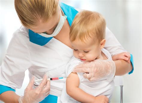 10 effective ways to ease the pain of vaccination