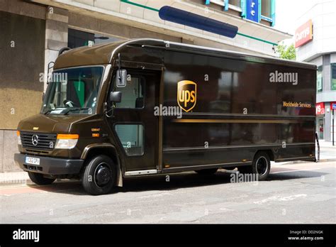 A UPS delivery truck in the U.K Stock Photo - Alamy