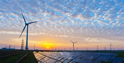 India launches 30 GW hybrid solar, wind power project