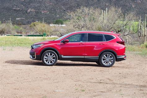 Honda finally hybridizes its CR-V crossover - CNET