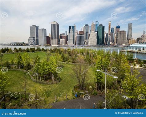 Brooklyn Bridge Park Pier 6 Stock Photo - Image of aerial, beautiful: 146868686