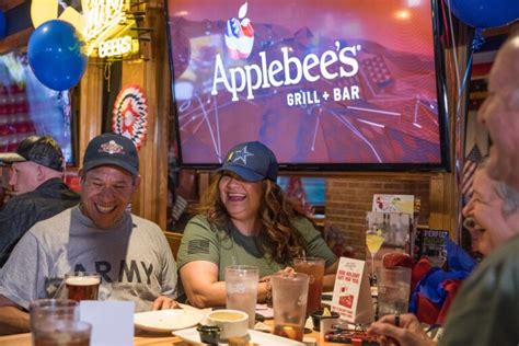 Applebee's Offering Free Meals to Vets on Veterans Day