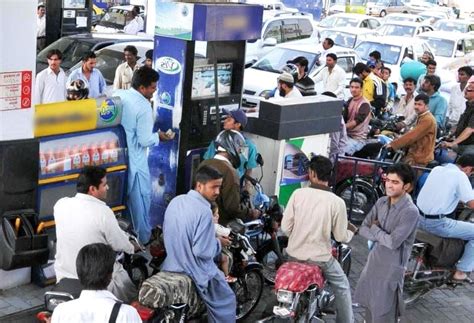 Petrol Price in Pakistan – Latest Petrol Price from April 1 - Pakistan ...