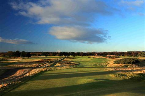 An Introduction to Scotland's Carnoustie Golf Links