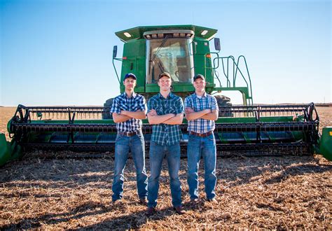 Q&A with Greg Peterson of the Peterson Farm Brothers | AGDAILY