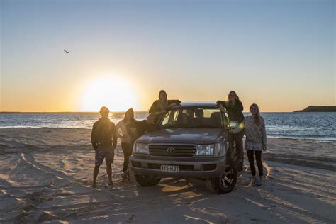 4WD Camping Rental & Hire - Fraser Island - Rainbow Beach Adventure Centre 4WD Hire