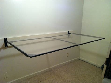 Workbench: Fold Flat Workbench | Wall Mounted Folding Workbench Plans ...