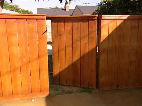 How to: Building a Wooden Gate | HGTV