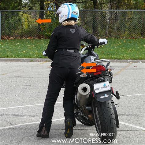 How To Walk Your Motorcycle – The Art of Manoeuvring | Woman Motorcycle Enthusiast Magazine ...