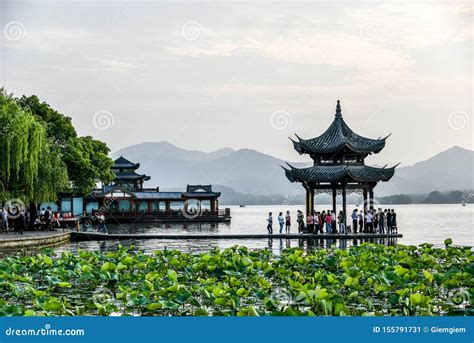 HANGZHOU, CHINA JUNE 08, 2018 : the Beautiful Landscape Scenery of Xihu West Lake and Pavilion ...