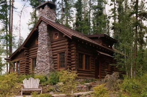 I like the dark wood look too. | Log cabin rustic, Log homes, Cabins and cottages