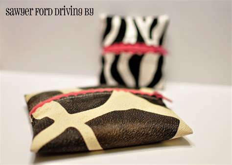 Sawyer Ford Driving By: Pink Glitter Flat Zipper Pouch